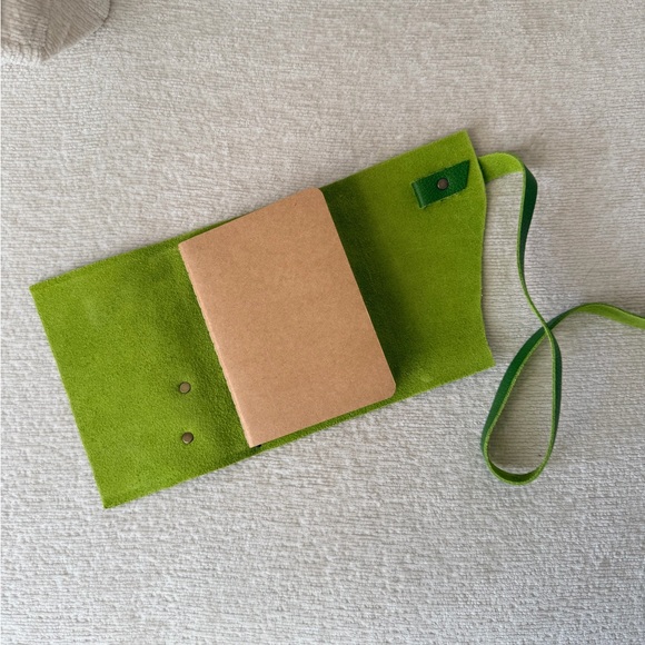 Portland Leather Vibrant Green Journal - Picture 6 of 8